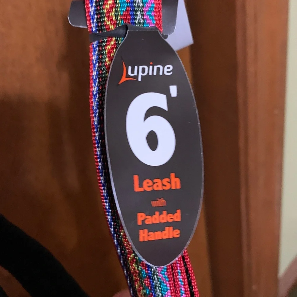 Lupine - 6’ LEASH WITH PADDED HANDLE-Multicolor Dog. NWT